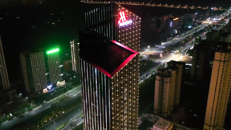 探秘光影万豪！国际五星级旅馆夜景震撼来袭-杭州勇电照明有限公司